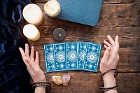Le marabout voyant Kpayéro vous accompagne avec des rituels rapides et efficaces. Voyance authentique, déblocage de situations et réussite garantie.
