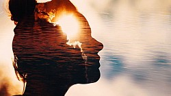 Consultez le voyant Kpayéro à distance pour des réponses claires sur vos relations amoureuses. Rituels puissants et protections pour vous guider vers l’amour.